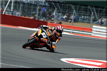 moto2_marquez_08_angleterre_silverstone_2011.jpg