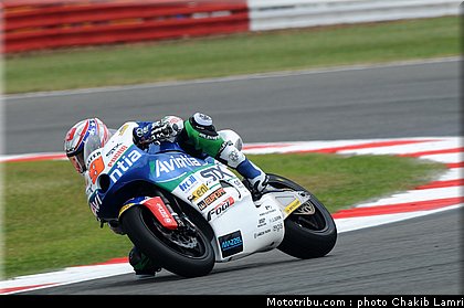 moto2_noyes_03_angleterre_silverstone_2011.jpg