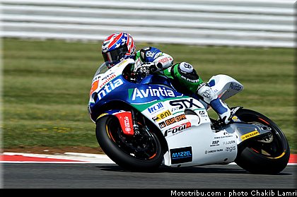 moto2_noyes_07_angleterre_silverstone_2011.jpg