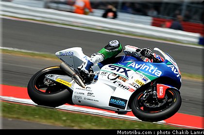 moto2_noyes_09_angleterre_silverstone_2011.jpg