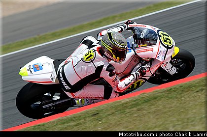moto2_pirro_1_angleterre_silverstone_2011.jpg