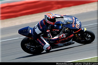 moto2_pons_9_angleterre_silverstone_2011.jpg