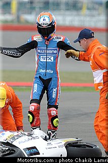 moto2_rabat_01_angleterre_silverstone_2011.jpg