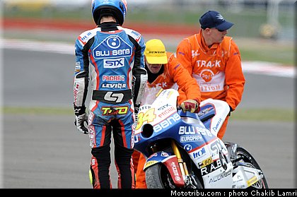 moto2_rabat_05_angleterre_silverstone_2011.jpg