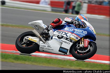 moto2_rabat_10_angleterre_silverstone_2011.jpg