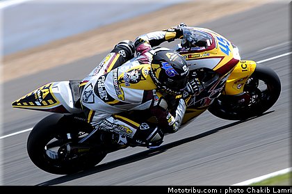 moto2_redding_10_angleterre_silverstone_2011.jpg