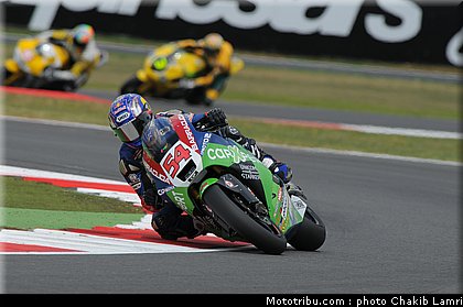 moto2_sofuoglu_2_angleterre_silverstone_2011.jpg