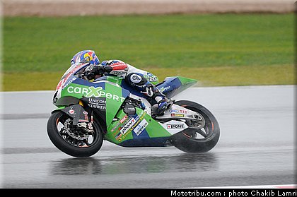 moto2_sofuoglu_4_angleterre_silverstone_2011.jpg