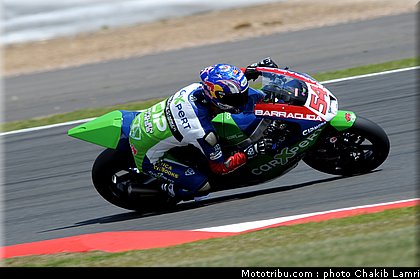 moto2_sofuoglu_7_angleterre_silverstone_2011.jpg
