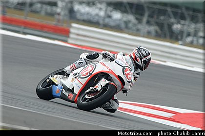 moto2_takahashi_3_angleterre_silverstone_2011.jpg