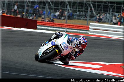 moto2_west_5_angleterre_silverstone_2011.jpg