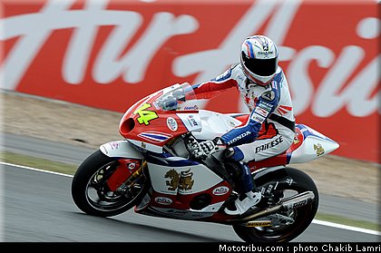 moto2_wilairot_2_angleterre_silverstone_2011.jpg