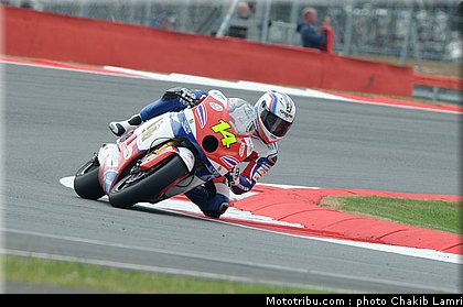 moto2_wilairot_4_angleterre_silverstone_2011.jpg