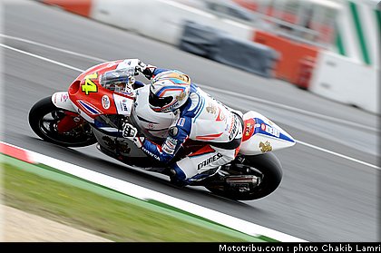 moto2_wilairot_8_angleterre_silverstone_2011.jpg