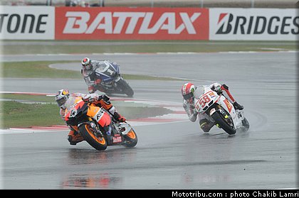 motogp_028_angleterre_silverstone_2011.jpg