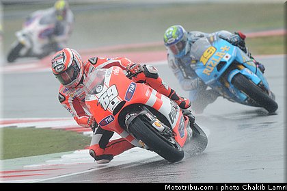 motogp_036_angleterre_silverstone_2011.jpg