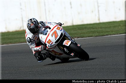 motogp_aoyama_6_angleterre_silverstone_2011.jpg