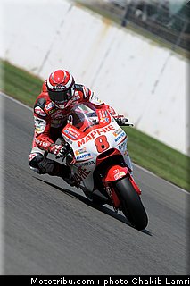 motogp_barbera_3_angleterre_silverstone_2011.jpg