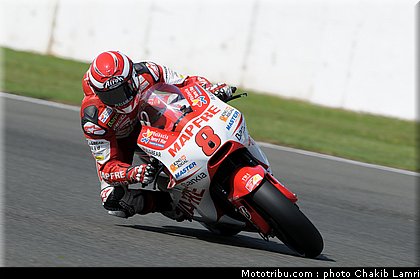 motogp_barbera_4_angleterre_silverstone_2011.jpg