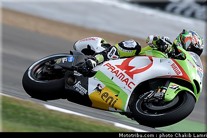 motogp_capirossi_7_angleterre_silverstone_2011.jpg