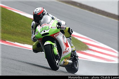 motogp_de_puniet_08_angleterre_silverstone_2011.jpg