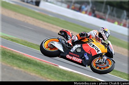 motogp_dovizioso_13_angleterre_silverstone_2011.jpg