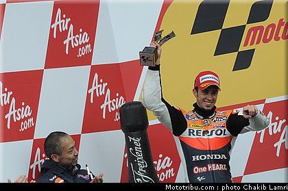 motogp_dovizioso_15_angleterre_silverstone_2011.jpg