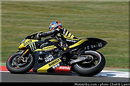 motogp_edwards_4_angleterre_silverstone_2011.jpg