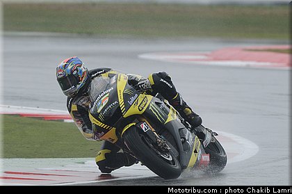 motogp_edwards_6_angleterre_silverstone_2011.jpg
