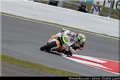 motogp_elias_6_angleterre_silverstone_2011.jpg