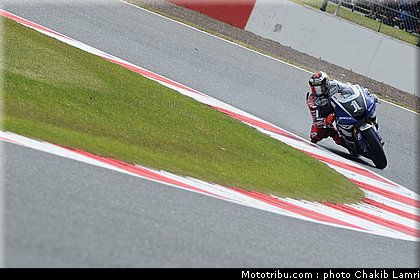 motogp_lorenzo_10_angleterre_silverstone_2011.jpg