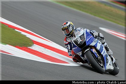 motogp_lorenzo_17_angleterre_silverstone_2011.jpg