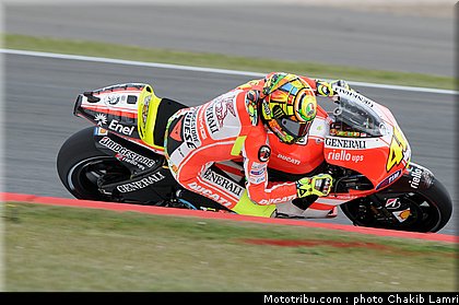 motogp_rossi_08_angleterre_silverstone_2011.jpg