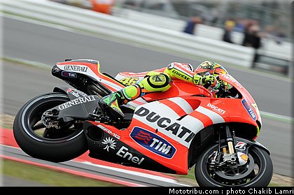 motogp_rossi_13_angleterre_silverstone_2011.jpg