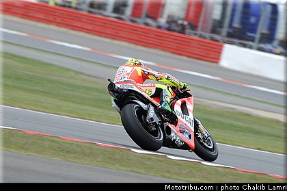 motogp_rossi_14_angleterre_silverstone_2011.jpg
