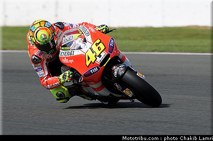 motogp_rossi_18_angleterre_silverstone_2011.jpg