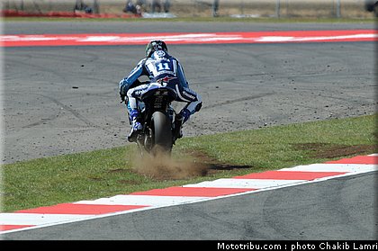motogp_spies_10_angleterre_silverstone_2011.JPG