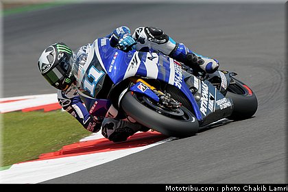 motogp_spies_14_angleterre_silverstone_2011.jpg
