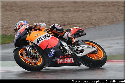 motogp_stoner_04_angleterre_silverstone_2011.jpg