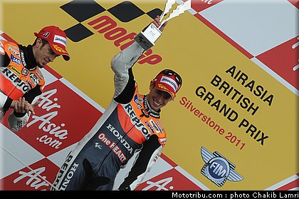 motogp_stoner_07_angleterre_silverstone_2011.jpg
