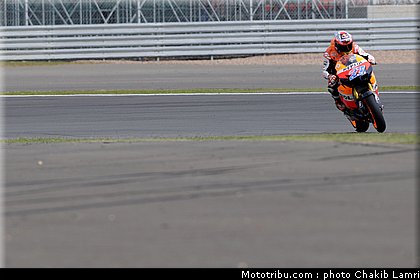 motogp_stoner_08_angleterre_silverstone_2011.jpg