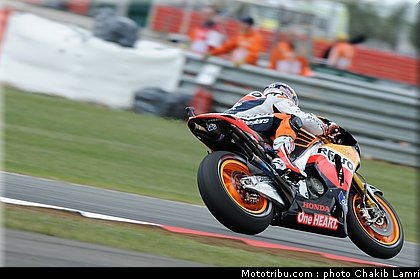 motogp_stoner_14_angleterre_silverstone_2011.jpg