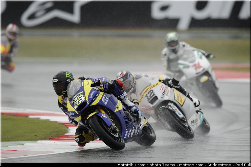 moto2_037_angleterre_silverstone_2011