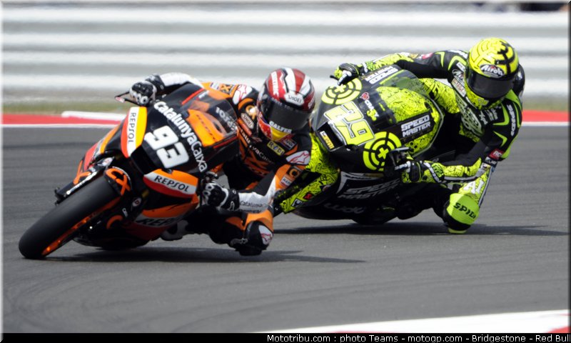 moto2_038_angleterre_silverstone_2011