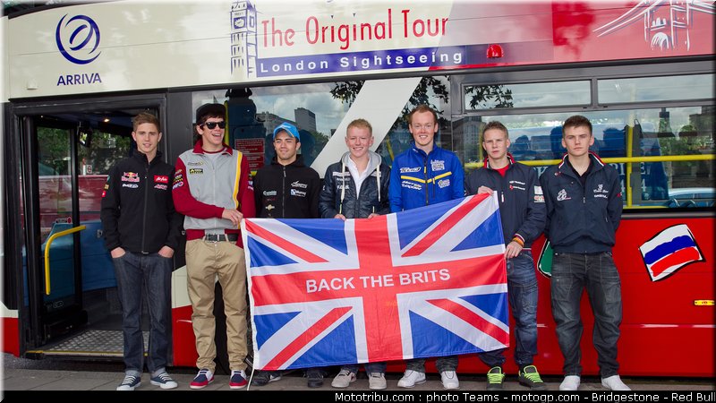 moto2_057_angleterre_silverstone_2011