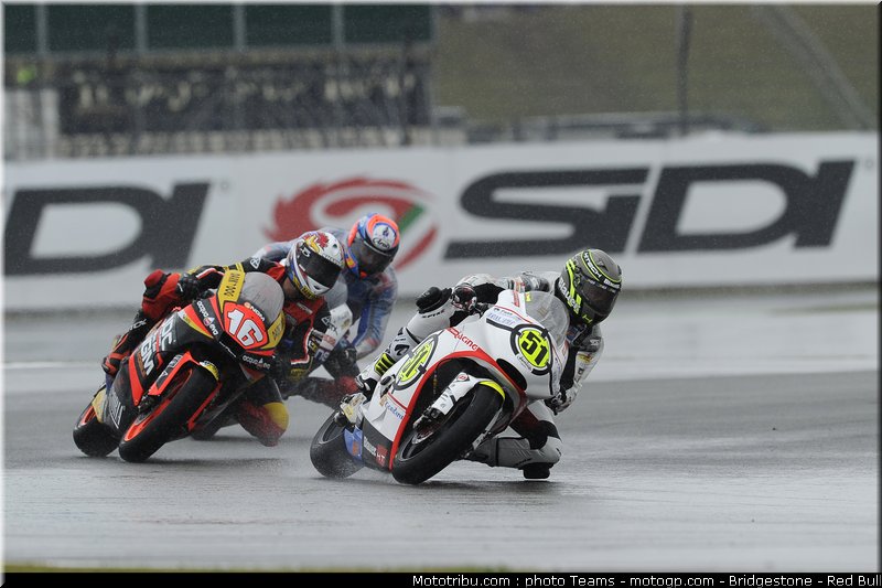 moto2_070_angleterre_silverstone_2011