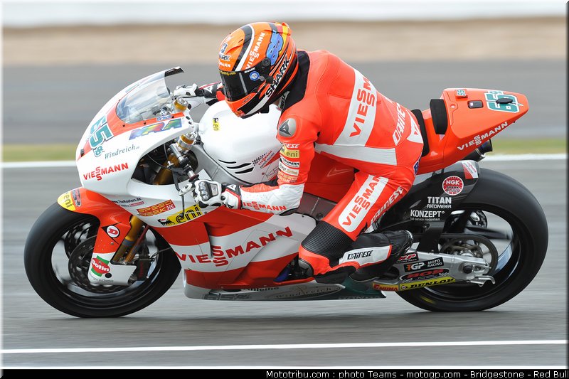 moto2_bradl_07_angleterre_silverstone_2011