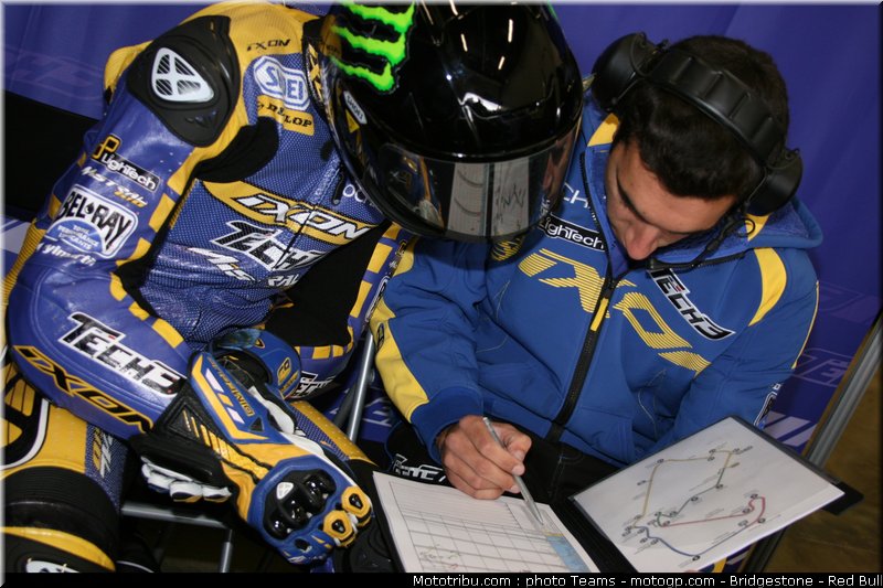 moto2_dimeglio_02_angleterre_silverstone_2011