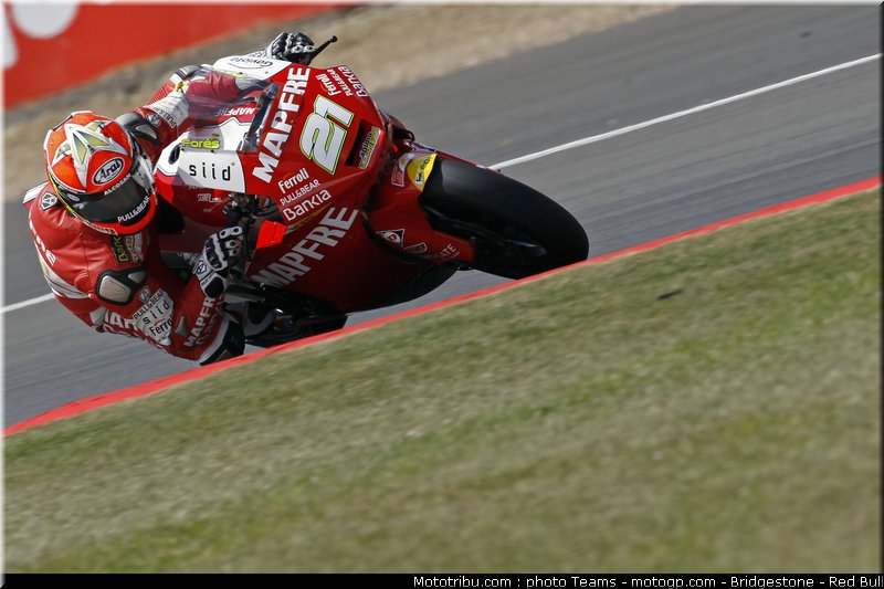 moto2_fores_07_angleterre_silverstone_2011