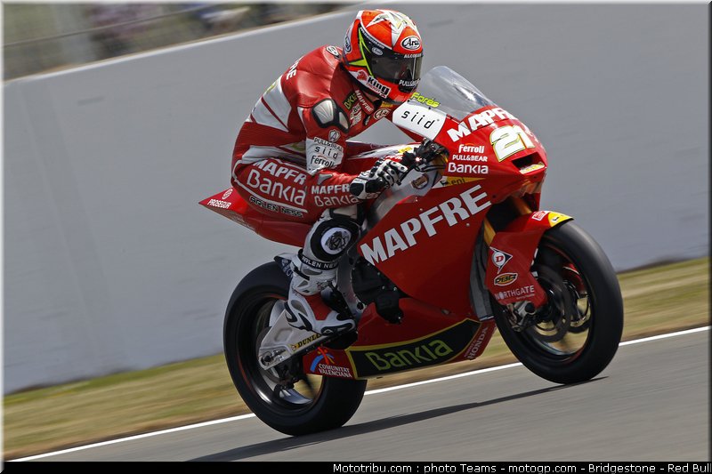 moto2_fores_08_angleterre_silverstone_2011